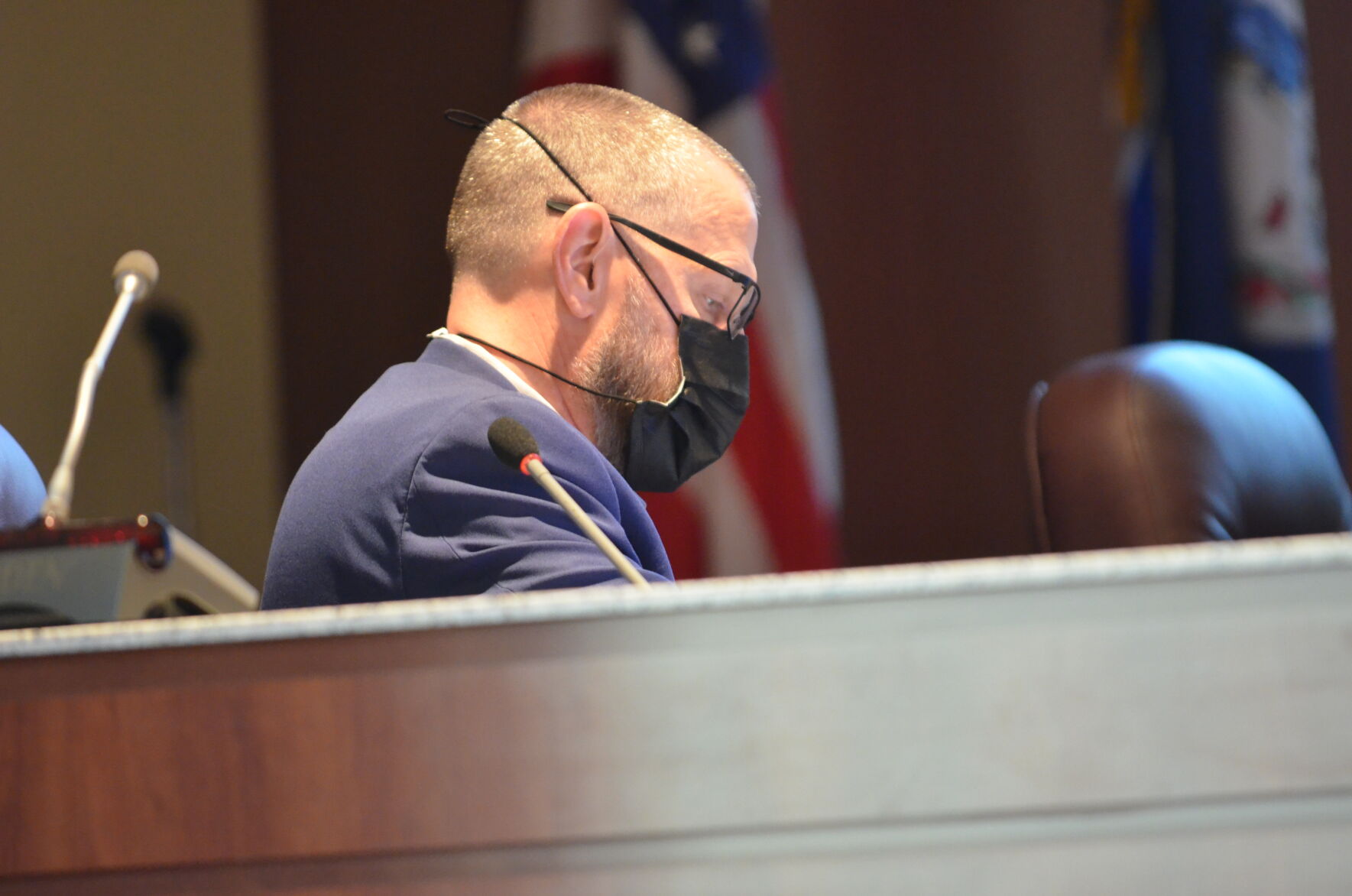 Superintendent warns of possible revocation of mask mandate; Health Department director briefs school board